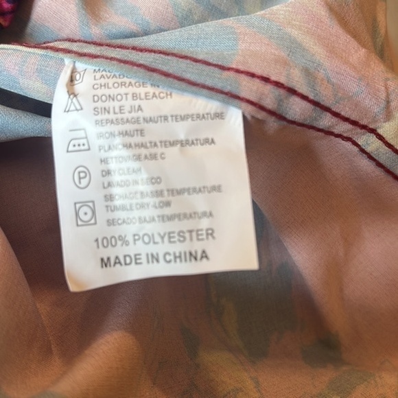 Men's Mcedar Button Down Short Sleeve Hawaiian Shirt and short set Sz m - Picture 6 of 6